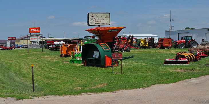 Reinke's Farm & City Service store in Neligh, NE 68756